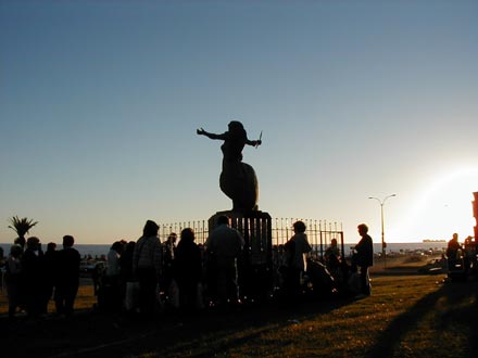 f02_01.jpg (14867 bytes)