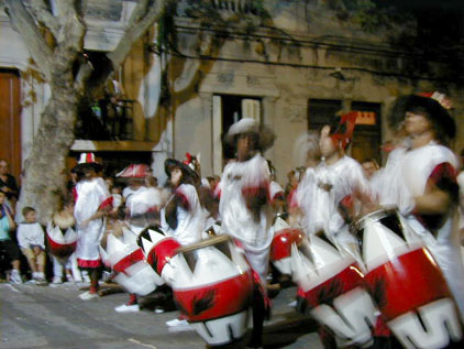 p16.jpg (48320 bytes)