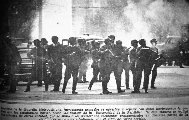 Resultado de imagen para uruguay 1973 pedradas contra la ñpolicia